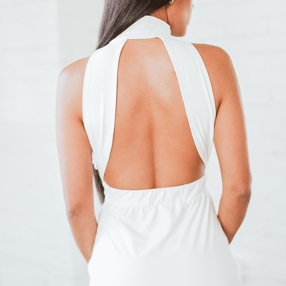 Halter Embellished Bridal Shower Engagement Party Wedding Dress Open Back - Picture 5 of 6